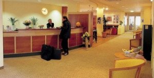 Los hoteleros ven positivo el acuerdo entre sindicatos y Aena, con puntualizaciones