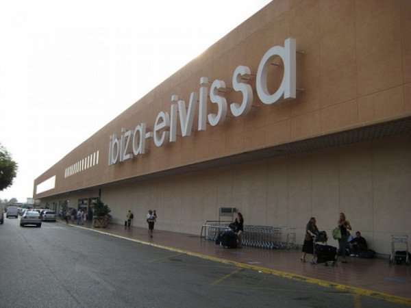 El Aeropuerto De Ibiza Estrena La Ampliación De La Zona De Llegadas