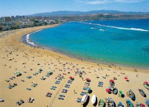 El Gobierno de Canarias amplía a 2012 el plazo para autorizar alojamientos turísticos
