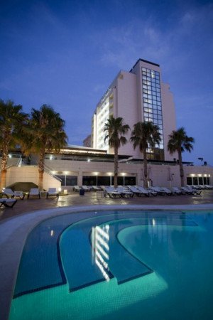 Ibersol suma un nuevo hotel a su cartera en La Manga del Mar Menor