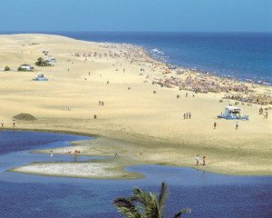 Canarias: la llegada de turistas extranjeros acumula un crecimiento del 25%