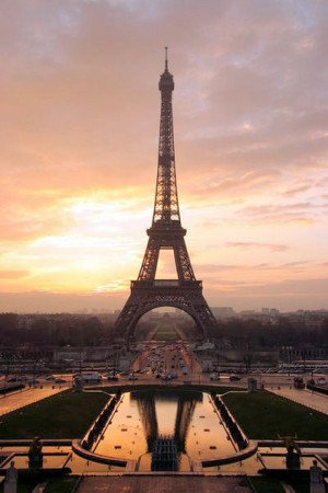 Francia espera un aumento en número de viajeros y estancia media