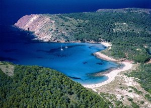 La política turística del Consell de Menorca recibe el apoyo del GOB