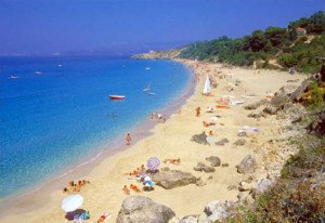 Grecia: el turismo crece un 10% pero preocupa la subida del IVA