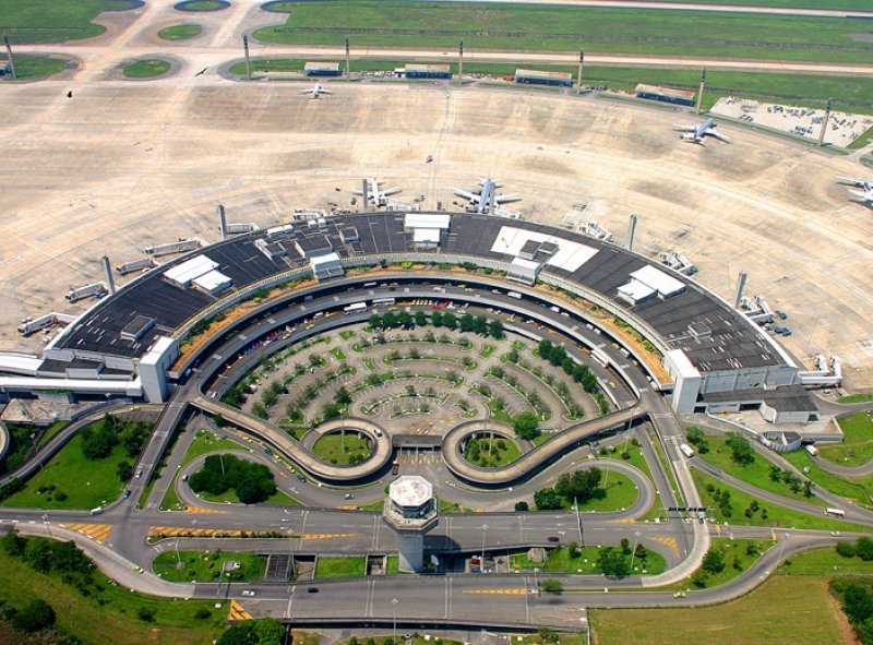 El aeropuerto Tom Jobim de Rio de Janeiro está siendo remodelado a un costo de US$ 450 millones