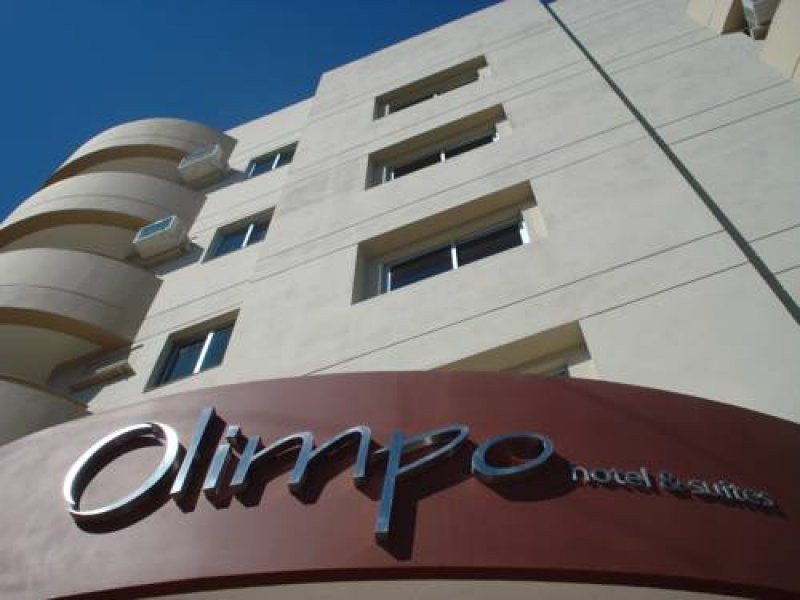 Nuevo hotel Olimpo Suites en la ciudad de Itauguá