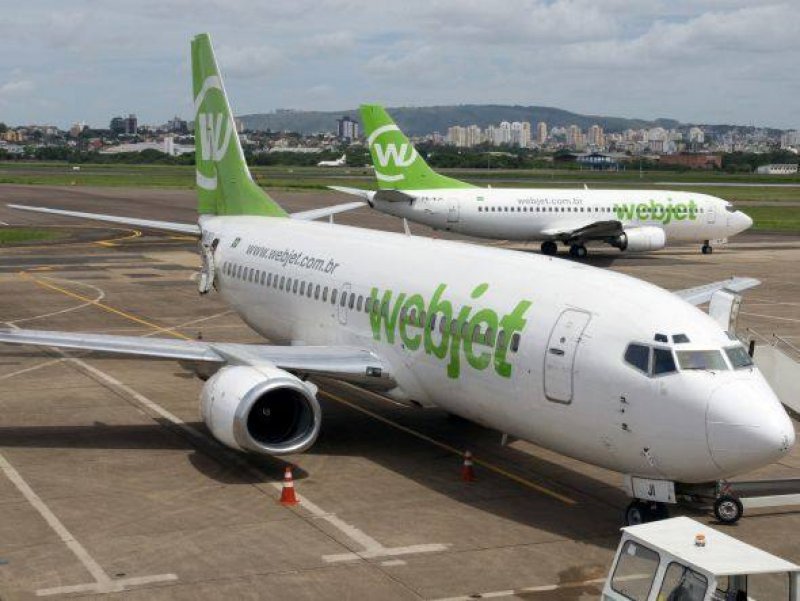 Gol planea reducir la 'anticuada' flota de Webjet, la low cost que adquirió en 2011