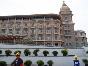 Hotel Carrasco posterga apertura para marzo y será multado por la Intendencia de Montevideo