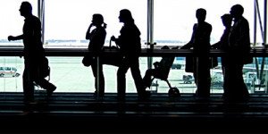 La crisis aumenta las búsquedas de vuelos al extranjero ‘sólo ida’, según Skyscanner
