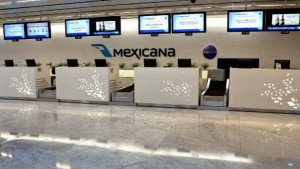 Justicia busca inversores con US$ 350 millones para vender Mexicana de Aviación