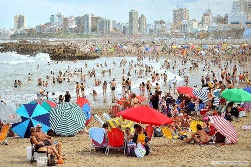 Argentinos gastarán alrededor de US$ 1600 por grupo familiar estas vacaciones