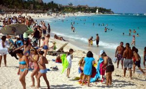 Mexicanos se toman sólo 10 días de vacaciones al año