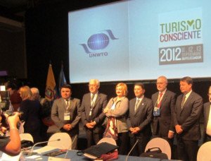 Mujica recibe a Taleb Rifai y firma el compromiso de turismo ético de la OMT