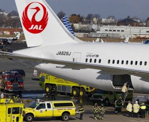 Japonesa JAL reduce sus vuelos a EEUU en abril y mayo por la avería del 787