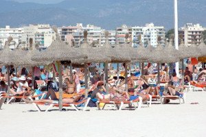 España sigue siendo el destino más popular para los turistas europeos en 2013