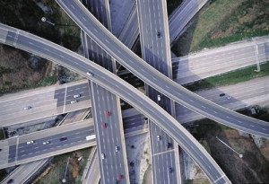 Fomento estudia crear una sociedad de capital público para asumir las autopistas en quiebra