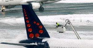 Cancelan 18 vuelos en Barcelona-El Prat por la nieve en Europa 