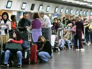 Más de la mitad de las incidencias de Semana Santa se deben a problemas con vuelos