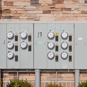 La caída de la tarifa eléctrica beneficiará a algunas pymes