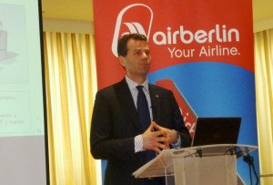 “Las tasas aeroportuarias pueden hacer que una aerolínea sea rentable o no”, afirma Paul Verhagen