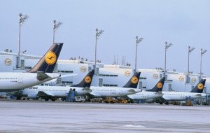 Convocan a huelga a 33.000 trabajadores de Lufthansa en 10 aeropuertos
