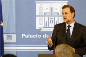 Rajoy insinúa otra subida del IVA al turismo
