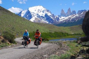 Chile adelanta su meta: turistas extranjeros llegarán a 4 millones en 2013