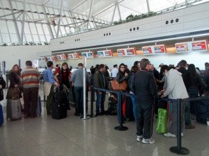 Ranking de las cosas que más molestan a los pasajeros en los aeropuertos