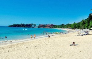 Leve caída del turismo receptivo en República Dominicana
