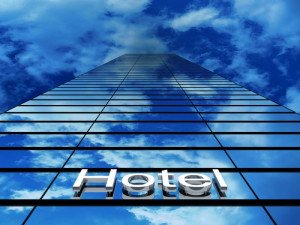 Reinventarse y crecer, soluciones de los hoteleros ante la crisis