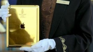 Un hotel de lujo de Dubai entrega a sus clientes un iPad de oro