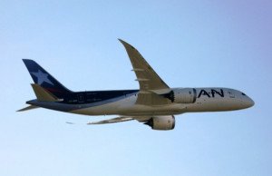 LAN volverá a operar sus 787 en pocos días tras exitosa prueba