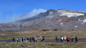Se incrementa la sismicidad del volcán Copahue