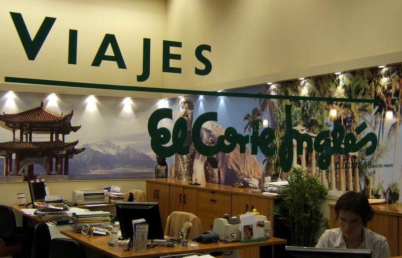 Viajes El Corte Inglés aprueba un