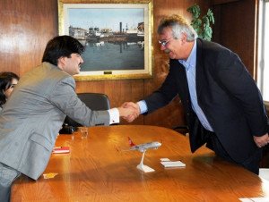 Enrique Pintado: “Alitalia está explorando volar de Roma a Montevideo”