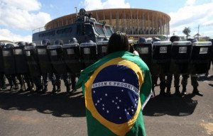 Imagen de Brasil "seriamente afectada" por protestas según la FIFA