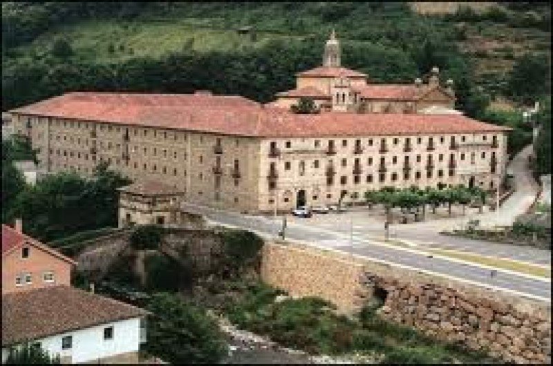 El Parador Monasterio de Corias dispone de 88 habitaciones.