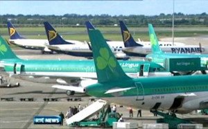 Ryanair vende su 29,8% en Aer Lingus antes de que Competencia se lo ordene