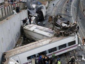 Accidente de tren en Santiago: el juez ordena interrogar como imputado al maquinista