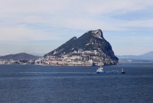 España amenaza el turismo de Gibraltar