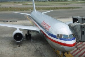 Bruselas autoriza con condiciones la fusión de US Airways y American Airlines