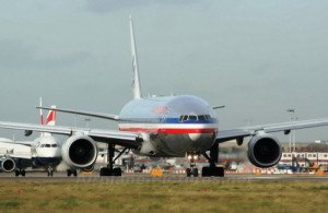 American Airlines busca 1.000 auxiliares de vuelo 