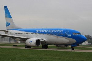 Aerolíneas Argentinas ya vuela diariamente y sin escalas a Brasilia