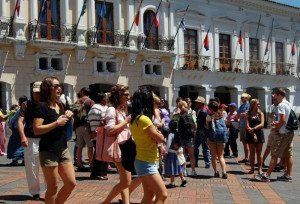 Argentina redujo un 4,4% el envío de turistas a Ecuador en el primer semestre