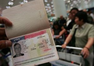 España pedirá a la Unión Europea suprimir visas a Colombia y Perú