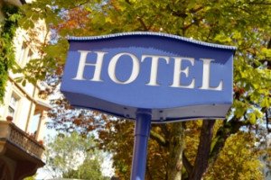 Desaceleración del turismo en Uruguay perjudica a hoteles