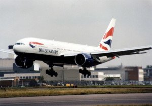 British Airways necesita 96 personas para transportar hasta su destino a cada cliente