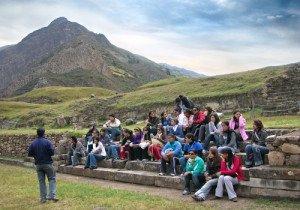 Crece casi 11% la llegada de turistas internacionales a Perú en el primer semestre