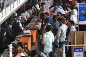 Aumenta un 19% el movimiento de pasajeros aéreos en Colombia