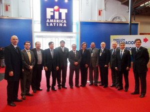 Colombia se acercó a la CETUR en reunión mantenida en FIT